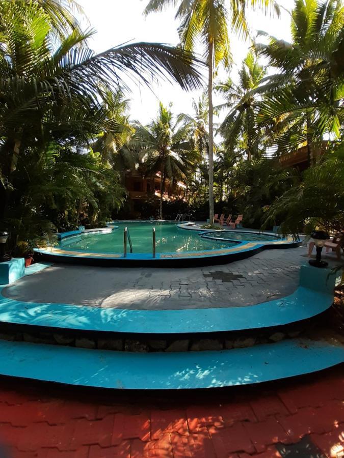 Wild Palms On Sea Hotel Kazhakuttam Exterior photo